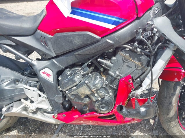 Honda CBR650 R 2024 MLHRH1551R5000015 Image 8