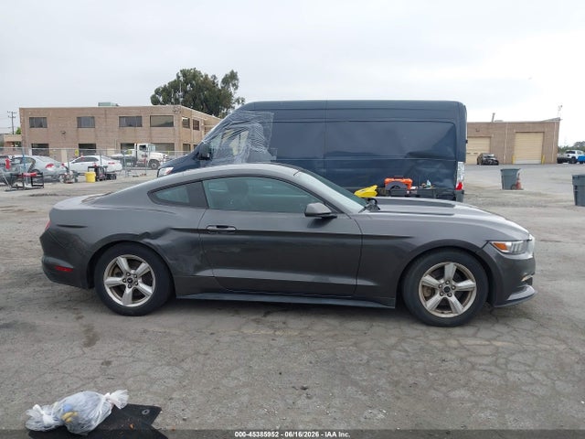 1FA6P8AM7H5301214 Ford Mustang V6