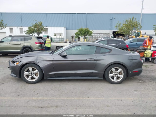 1FA6P8AM7H5301214 Ford Mustang V6