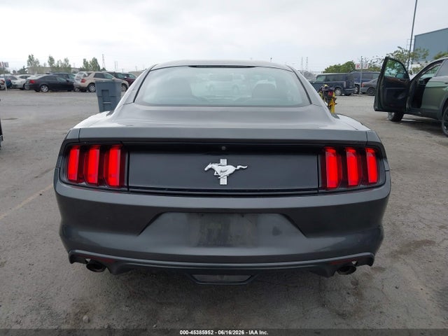 1FA6P8AM7H5301214 Ford Mustang V6