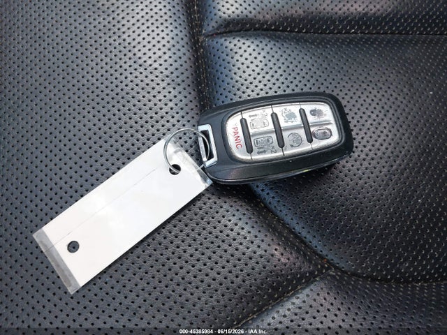 45385984 :رقم المزاد ، 2C4RC1GGXKR551889 vin ، 2019 Chrysler Pacifica Limited مزاد بيع