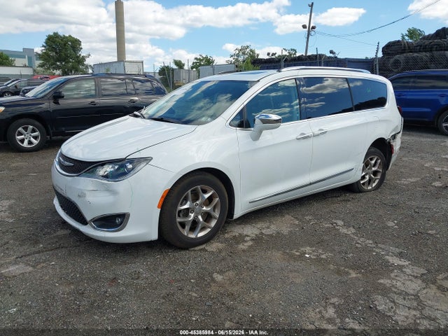 45385984 :رقم المزاد ، 2C4RC1GGXKR551889 vin ، 2019 Chrysler Pacifica Limited مزاد بيع