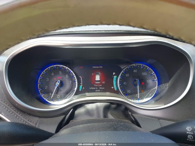 45385984 :رقم المزاد ، 2C4RC1GGXKR551889 vin ، 2019 Chrysler Pacifica Limited مزاد بيع
