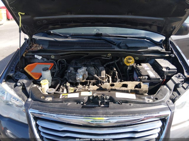 45385985 :رقم المزاد ، 2C4RC1BG2GR194058 vin ، 2016 Chrysler Town & Country Touring مزاد بيع
