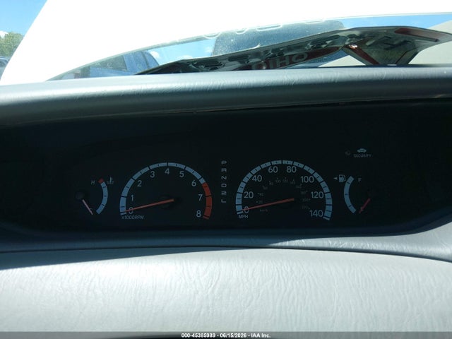 45385989 :رقم المزاد ، 4T1BF28B32U206848 vin ، 2002 Toyota Avalon Xls مزاد بيع