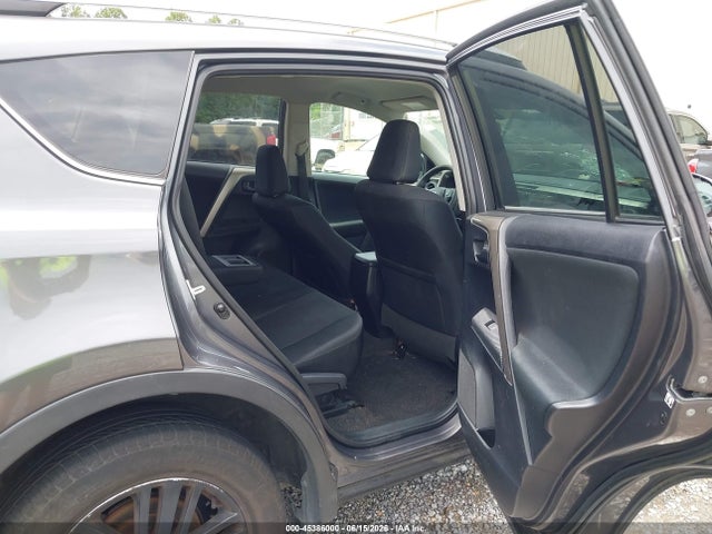 Toyota RAV4 LE 2015 2T3ZFREV1FW206091 Image 8