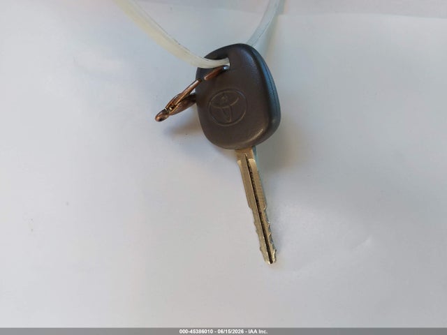 5TDKK3DC1ES435302 Toyota Sienna Le V6 8 Passenger
