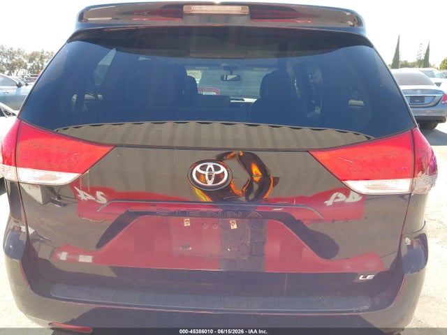 5TDKK3DC1ES435302 Toyota Sienna Le V6 8 Passenger