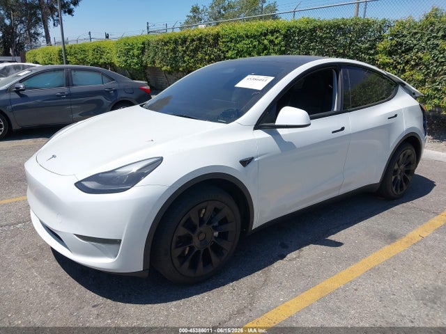 Продаж на аукціоні авто 2023 Tesla Model Y Awd/long Range Dual Motor All-wheel Drive, vin: 7SAYGDEE5PA193445, номер лоту: 45386011