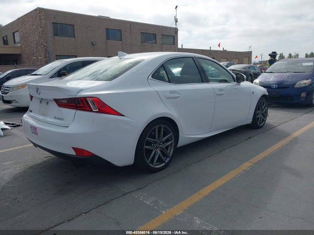 Lexus IS 200T 2016 JTHBA1D28G5033167 Image 4