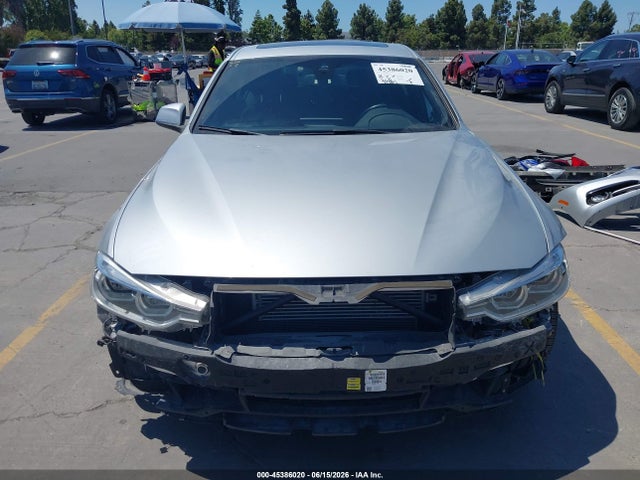 BMW 330e Iperformance 2017 WBA8E1C33HA029690 Image 13