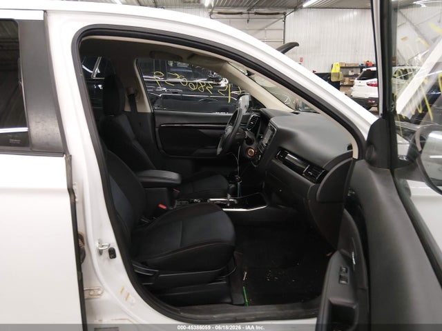 2019 Mitsubishi Outlander Es მანქანა იყიდება აუქციონზე, vin: JA4AZ3A31KZ026314, აუქციონის ნომერი: 45386059