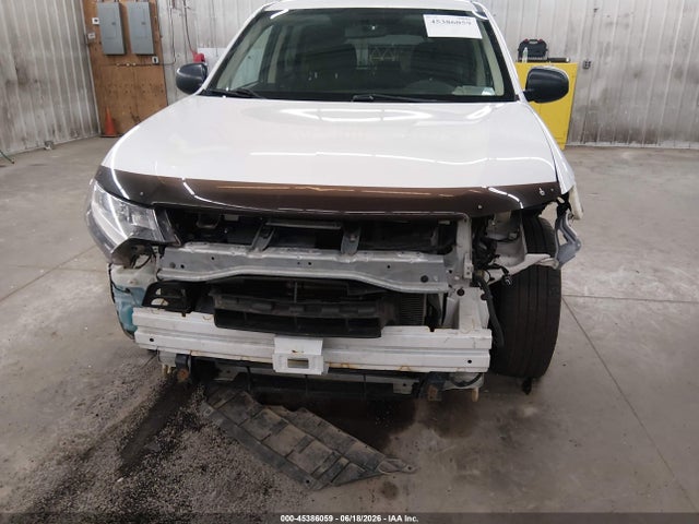 2019 Mitsubishi Outlander Es მანქანა იყიდება აუქციონზე, vin: JA4AZ3A31KZ026314, აუქციონის ნომერი: 45386059