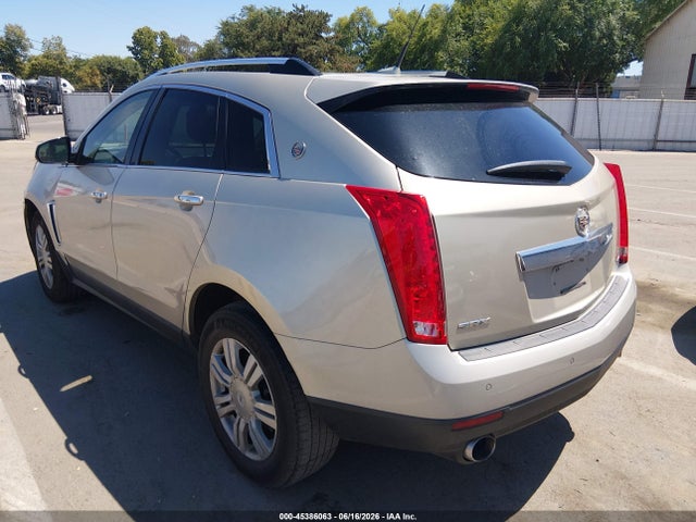 Cadillac Srx Luxury Collection 2014 3GYFNBE31ES653795 Image 3