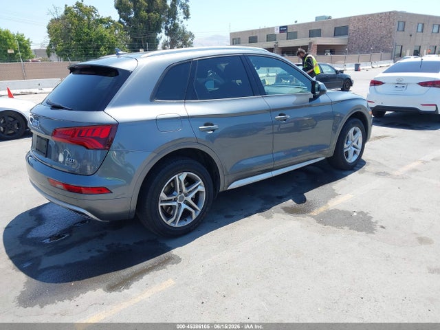 2018 Audi Q5 2.0t Premium/2.0t Tech Premium მანქანა იყიდება აუქციონზე, vin: WA1ANAFY1J2068347, აუქციონის ნომერი: 45386105