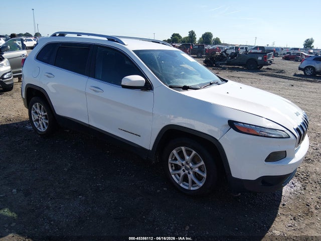 45386112 :رقم المزاد ، 1C4PJLCB2GW173021 vin ، 2016 Jeep Cherokee Latitude مزاد بيع