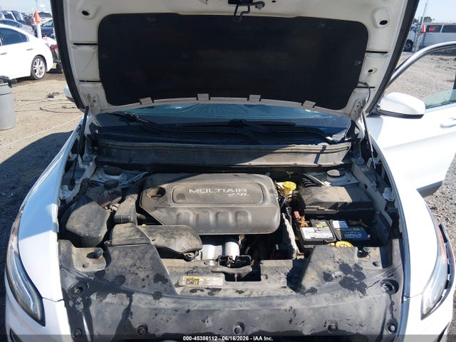 45386112 :رقم المزاد ، 1C4PJLCB2GW173021 vin ، 2016 Jeep Cherokee Latitude مزاد بيع