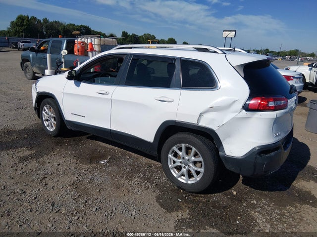 45386112 :رقم المزاد ، 1C4PJLCB2GW173021 vin ، 2016 Jeep Cherokee Latitude مزاد بيع