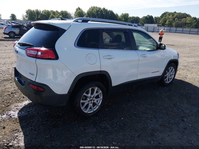 45386112 :رقم المزاد ، 1C4PJLCB2GW173021 vin ، 2016 Jeep Cherokee Latitude مزاد بيع