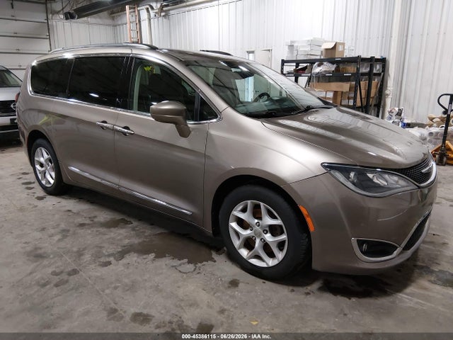 Aukcja sprzedaży 2017 Chrysler Pacifica Touring-l, vin: 2C4RC1BGXHR536387, numer aukcji: 45386115