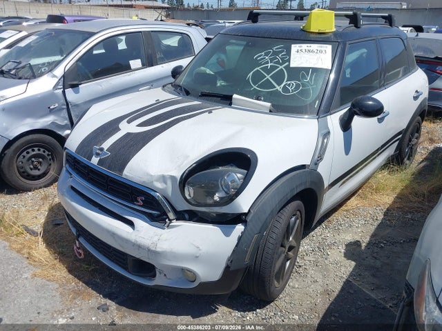 Mini Countryman Cooper S 2016 WMWZC3C58GWT09162 Image 2