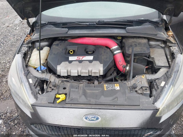 Ford FOCUS ST 2015 1FADP3L98FL381490 Image 10