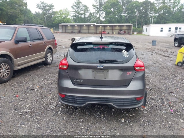 Ford FOCUS ST 2015 1FADP3L98FL381490 Image 16