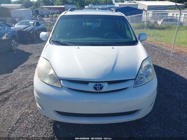 2010 Toyota Sienna Xle მანქანა იყიდება აუქციონზე, vin: 5TDYK4CC2AS331011, აუქციონის ნომერი: 45386248