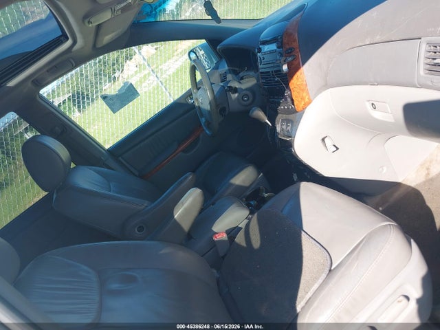 2010 Toyota Sienna Xle მანქანა იყიდება აუქციონზე, vin: 5TDYK4CC2AS331011, აუქციონის ნომერი: 45386248