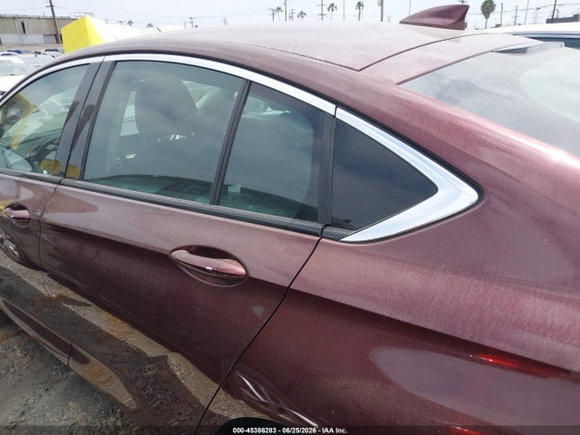 Продаж на аукціоні авто 2019 Buick Regal Sportback Awd Essence, vin: W04GR6SXXK1005893, номер лоту: 45386283