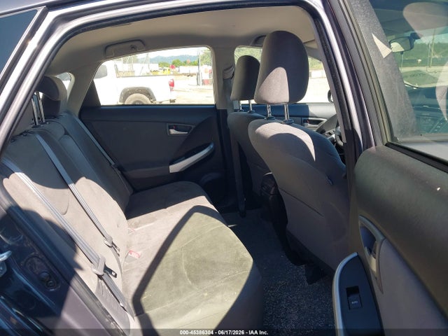 Toyota Prius Two 2015 JTDKN3DU8F1878383 Image 8