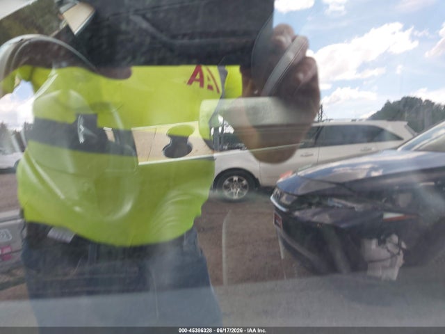 2020 Tesla Model Y Long Range Dual Motor All-wheel Drive მანქანა იყიდება აუქციონზე, vin: 5YJYGDEE5LF032233, აუქციონის ნომერი: 45386328