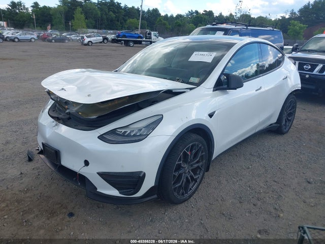 2020 Tesla Model Y Long Range Dual Motor All-wheel Drive მანქანა იყიდება აუქციონზე, vin: 5YJYGDEE5LF032233, აუქციონის ნომერი: 45386328