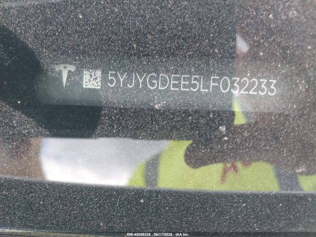 2020 Tesla Model Y Long Range Dual Motor All-wheel Drive მანქანა იყიდება აუქციონზე, vin: 5YJYGDEE5LF032233, აუქციონის ნომერი: 45386328