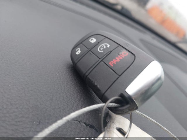 2019 Jeep Cherokee Limited 4x4 მანქანა იყიდება აუქციონზე, vin: 1C4PJMDX0KD163690, აუქციონის ნომერი: 45386380