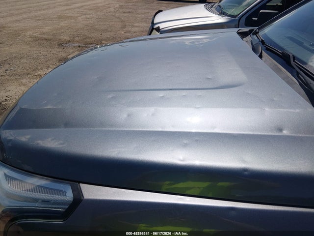 Продажа на аукционе авто 2020 Gmc Yukon Xl 4wd Sle, vin: 1GKS2FKC2LR212402, номер лота: 45386381