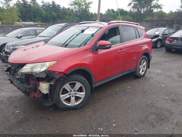 Toyota Rav4 Xle 2014 JTMRFREV1EJ008978 Image 2