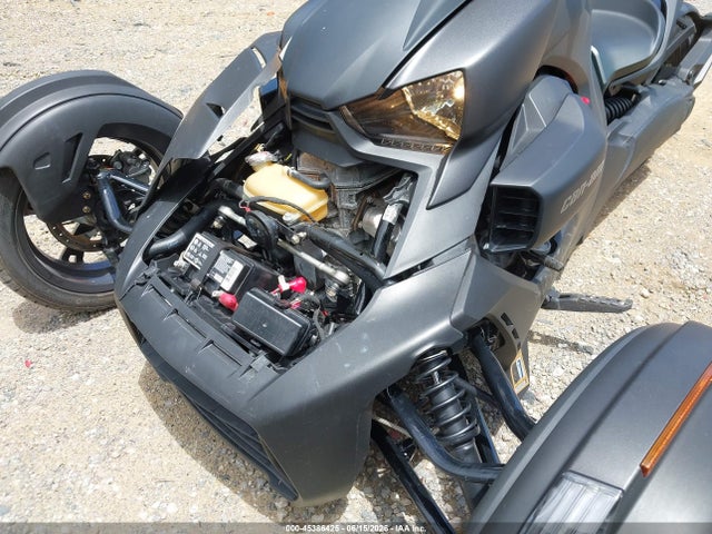 Can-Am Ryker 2019 3JB2FEG47KJ000188 Image 14
