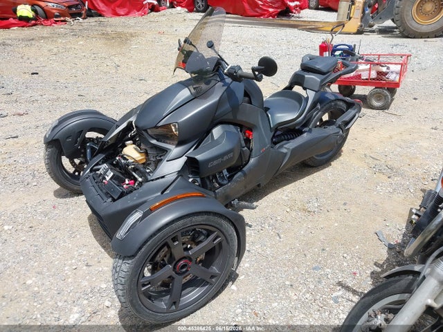 Can-Am Ryker 2019 3JB2FEG47KJ000188 Image 2