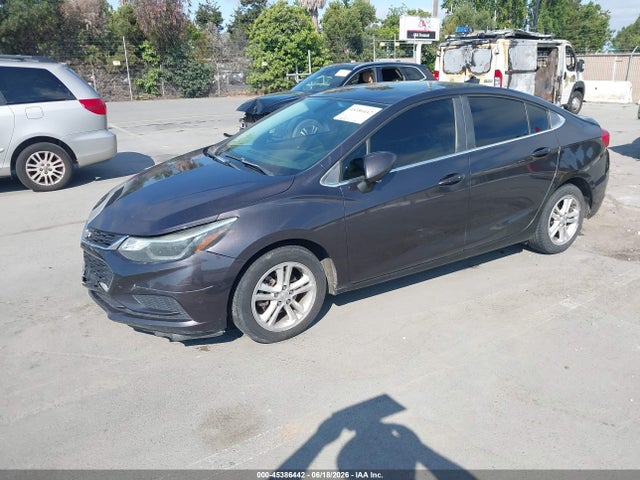Chevrolet Cruze Lt Auto 2017 1G1BE5SM9H7121189 Image 2