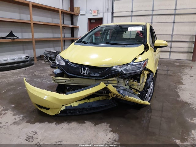 Honda FIT LX 2015 3HGGK5H57FM768989 Image 11