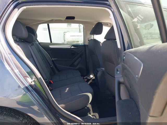Volkswagen Golf 2.5l 2014 WVWDB7AJ9EW008372 Image 8