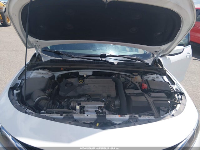 1G1ZD5ST5NF132913 Chevrolet Malibu Fwd Lt