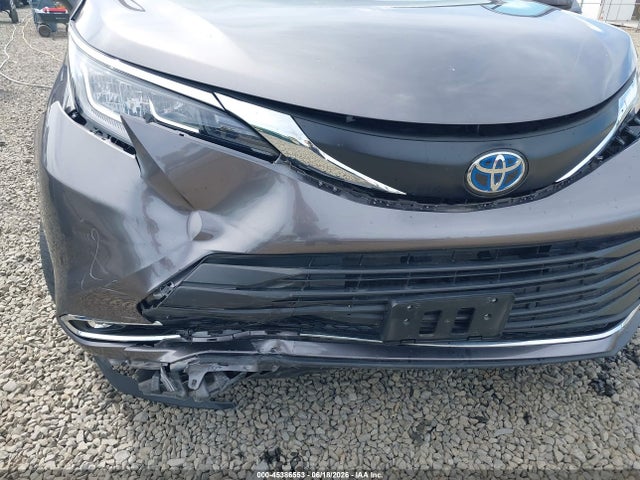Toyota SIENNA XLE 2023 5TDJSKFC4PS107832 Image 6