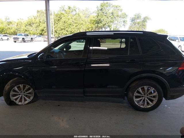 45386605 :رقم المزاد ، 3VV1B7AX6JM017503 vin ، 2018 Volkswagen Tiguan 2.0t S مزاد بيع