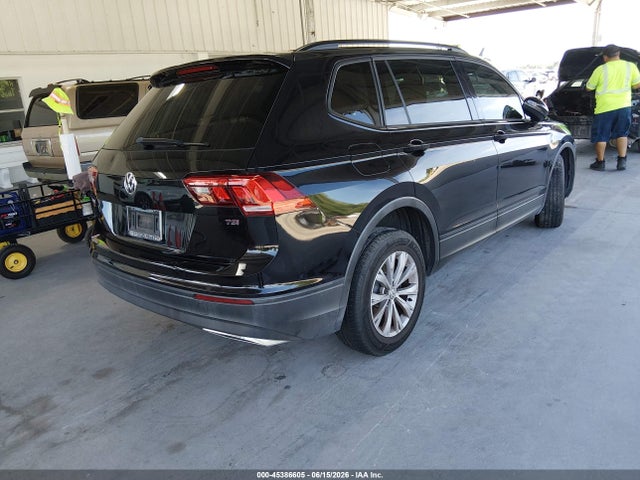 45386605 :رقم المزاد ، 3VV1B7AX6JM017503 vin ، 2018 Volkswagen Tiguan 2.0t S مزاد بيع