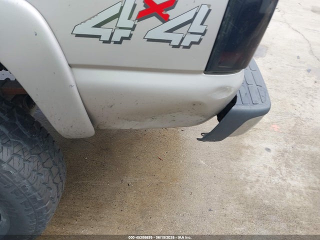 2006 Gmc Sierra 1500 Sle1 მანქანა იყიდება აუქციონზე, vin: 2GTEK19BX61110660, აუქციონის ნომერი: 45386699