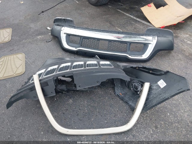 45386722 :رقم المزاد ، 1C4RJECT7EC276589 vin ، 2014 Jeep Grand Cherokee Overland مزاد بيع