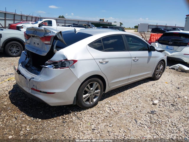 Hyundai Elantra Value Edition 2017 5NPD84LF8HH155251 Image 4
