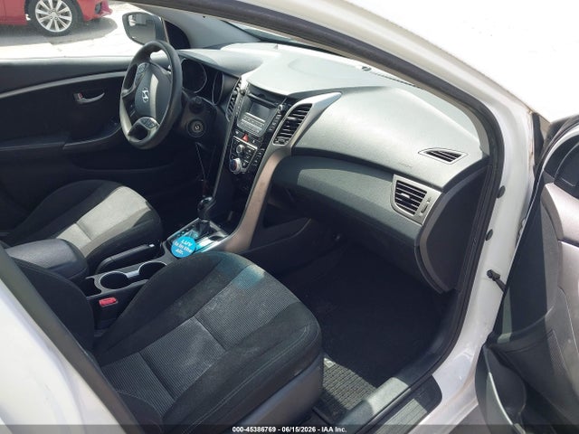 Aukcja sprzedaży 2017 Hyundai Elantra Gt, vin: KMHD35LH2HU376738, numer aukcji: 45386769
